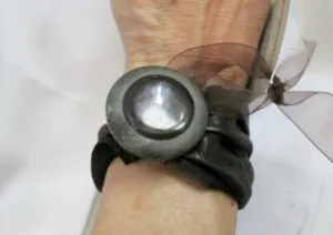New YASUJUTARO Leather Bracelet Cuff BUTTON Handcrafted Artisan Jewelry BLACK RUCHED